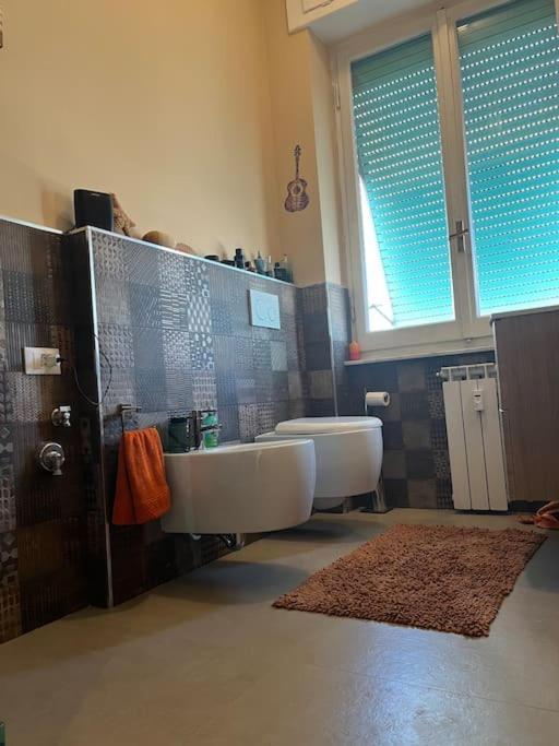 Orizzonte 5 Terre, Viale Italia 221 - Partenza Battelli 5 Terre La Spezia Buitenkant foto