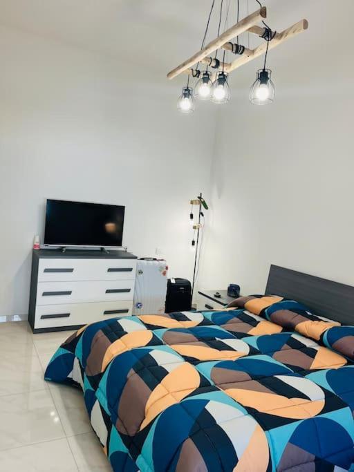 Orizzonte 5 Terre, Viale Italia 221 - Partenza Battelli 5 Terre La Spezia Buitenkant foto
